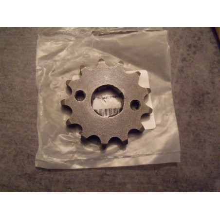 Pignon sortie de boite de 17 dents pour Honda 125 NX Transcity.
